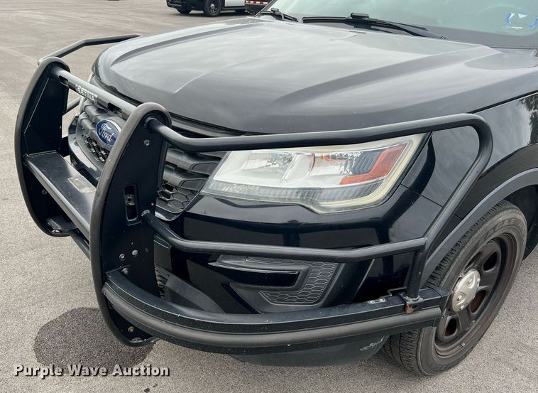 image for item LU9805 2016 Ford Explorer Police Interceptor  SUV
