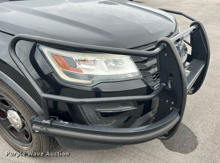 image for item LU9805 2016 Ford Explorer Police Interceptor  SUV