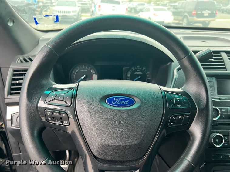 image for item LU9805 2016 Ford Explorer Police Interceptor  SUV