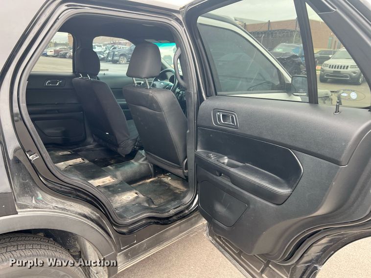 image for item LU9805 2016 Ford Explorer Police Interceptor  SUV