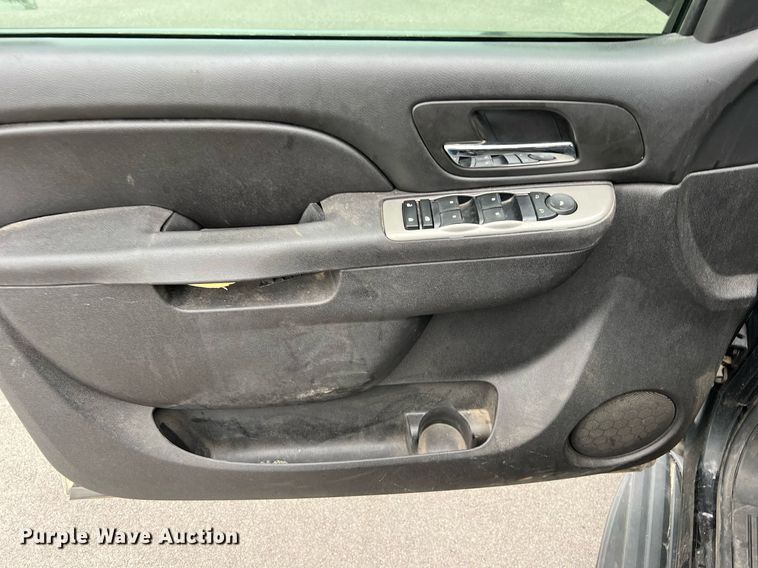 image for item LU9806 2013 Chevrolet Tahoe Police  SUV