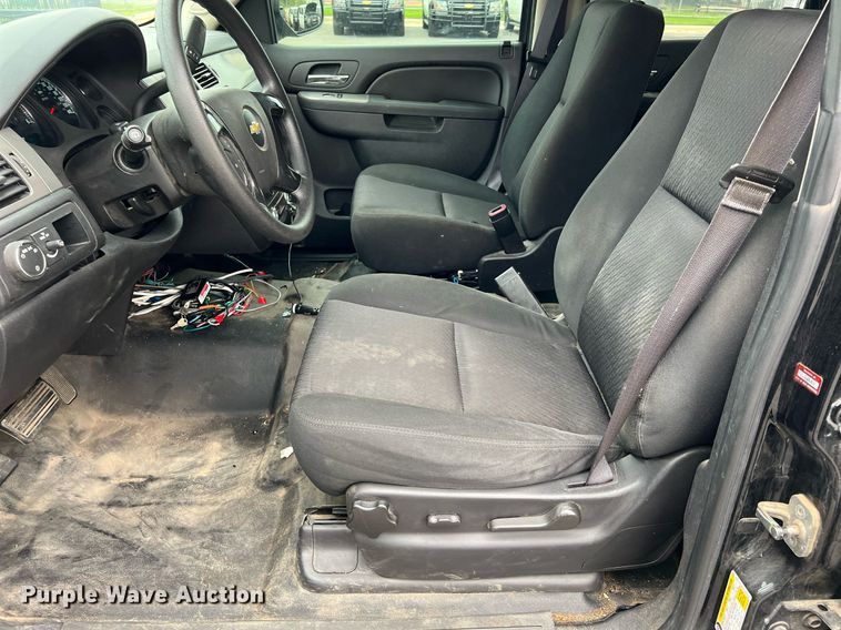 image for item LU9806 2013 Chevrolet Tahoe Police  SUV