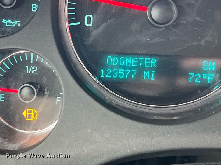 image for item LU9806 2013 Chevrolet Tahoe Police  SUV