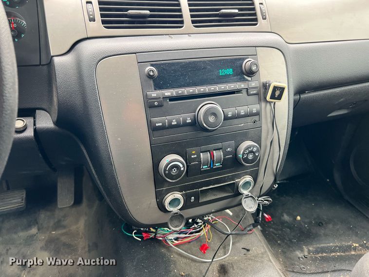 image for item LU9806 2013 Chevrolet Tahoe Police  SUV