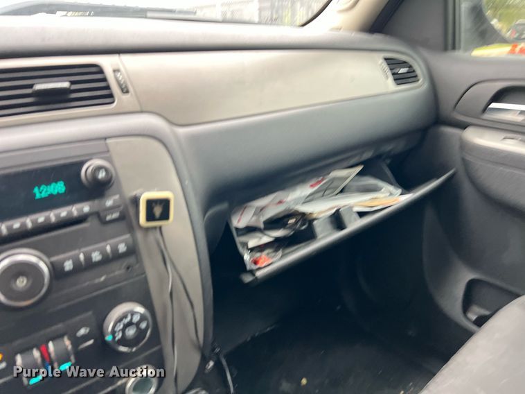 image for item LU9806 2013 Chevrolet Tahoe Police  SUV