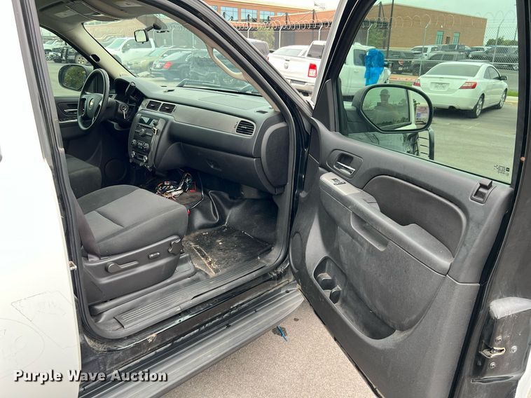 image for item LU9806 2013 Chevrolet Tahoe Police  SUV