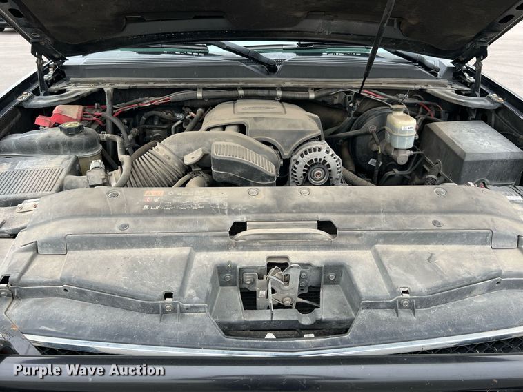 image for item LU9806 2013 Chevrolet Tahoe Police  SUV