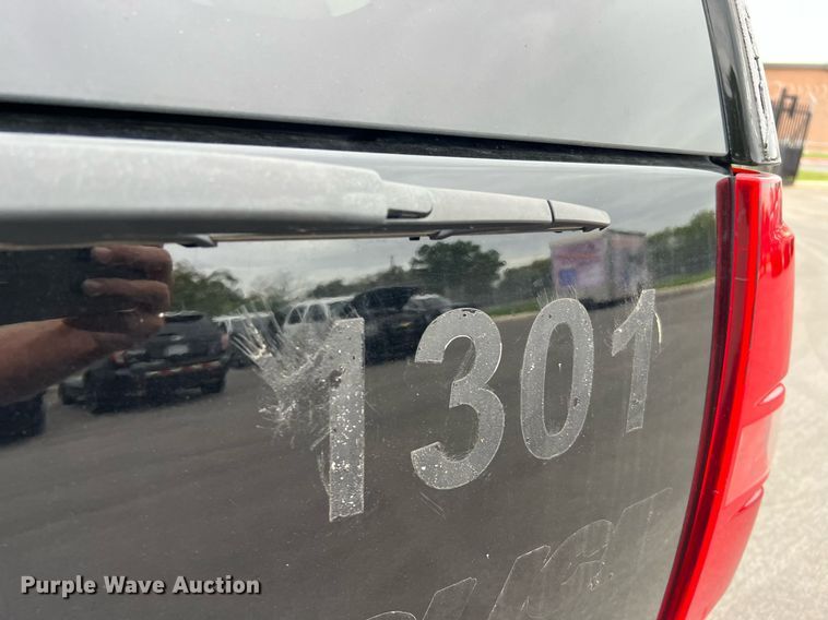 image for item LU9806 2013 Chevrolet Tahoe Police  SUV