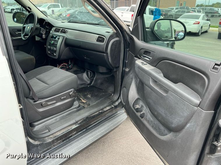 image for item LU9807 2012 Chevrolet Tahoe Police  SUV