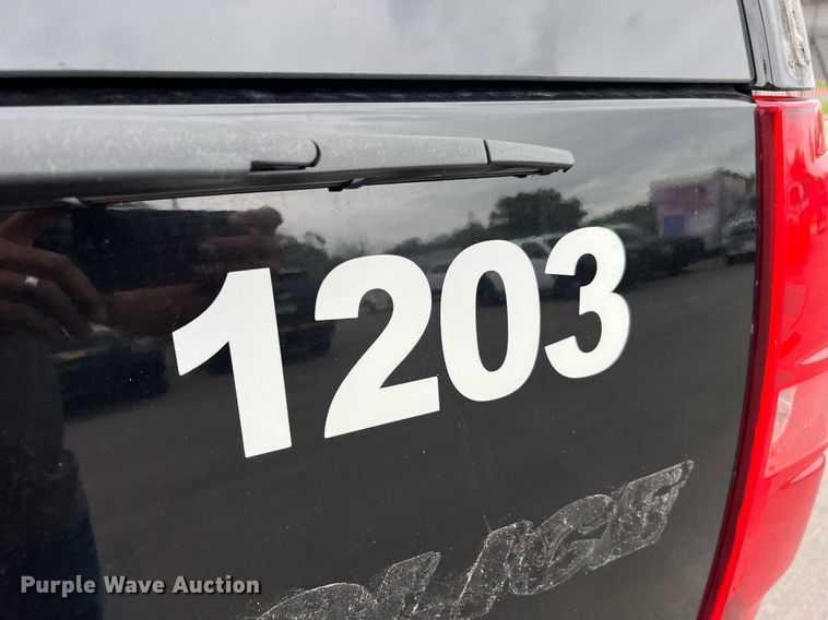 image for item LU9807 2012 Chevrolet Tahoe Police  SUV