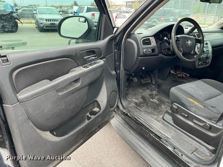 image for item LU9808 2012 Chevrolet Tahoe Police  SUV