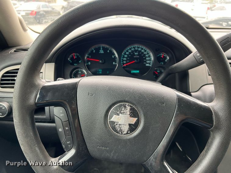 image for item LU9808 2012 Chevrolet Tahoe Police  SUV