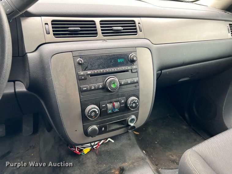 image for item LU9809 2013 Chevrolet Tahoe Police  SUV