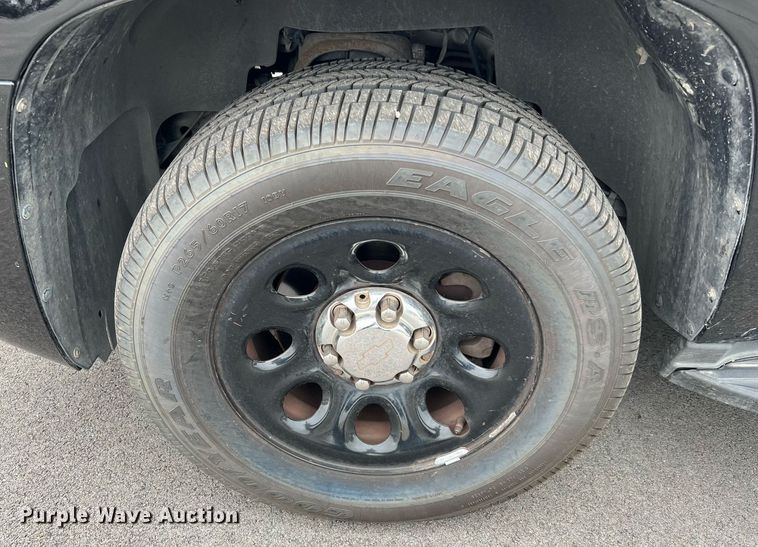 image for item LU9809 2013 Chevrolet Tahoe Police  SUV