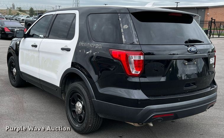 image for item LU9810 2016 Ford Explorer Police Interceptor  SUV