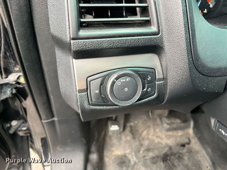 image for item LU9810 2016 Ford Explorer Police Interceptor  SUV