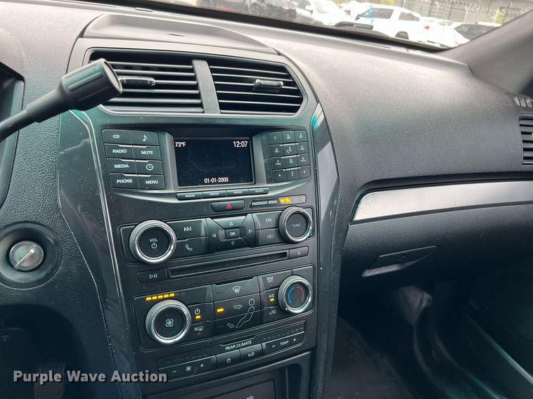 image for item LU9810 2016 Ford Explorer Police Interceptor  SUV