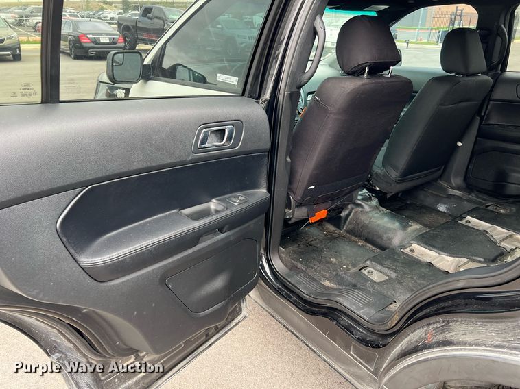 image for item LU9810 2016 Ford Explorer Police Interceptor  SUV