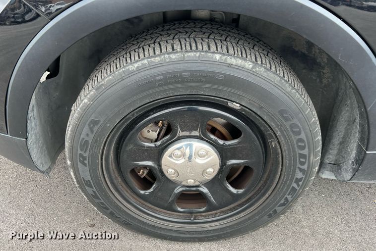 image for item LU9810 2016 Ford Explorer Police Interceptor  SUV