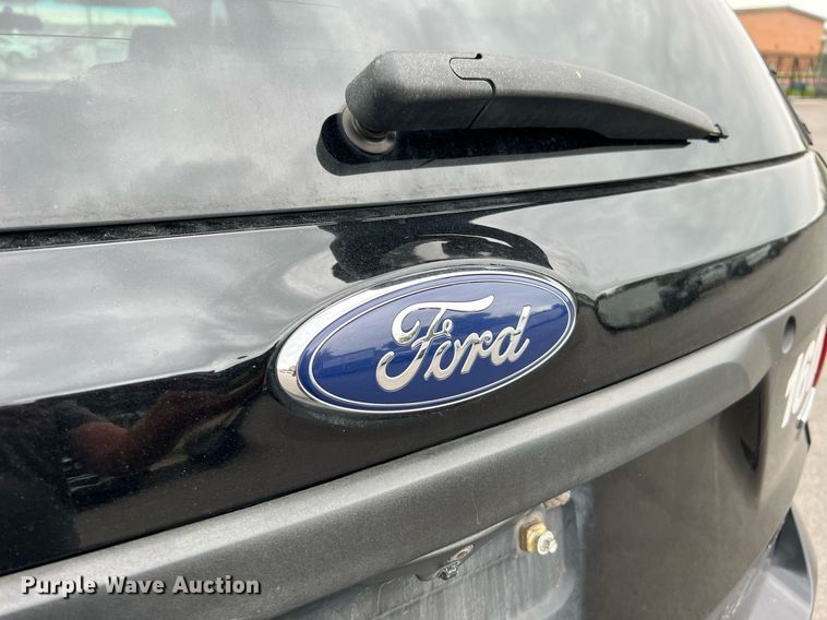 image for item LU9810 2016 Ford Explorer Police Interceptor  SUV