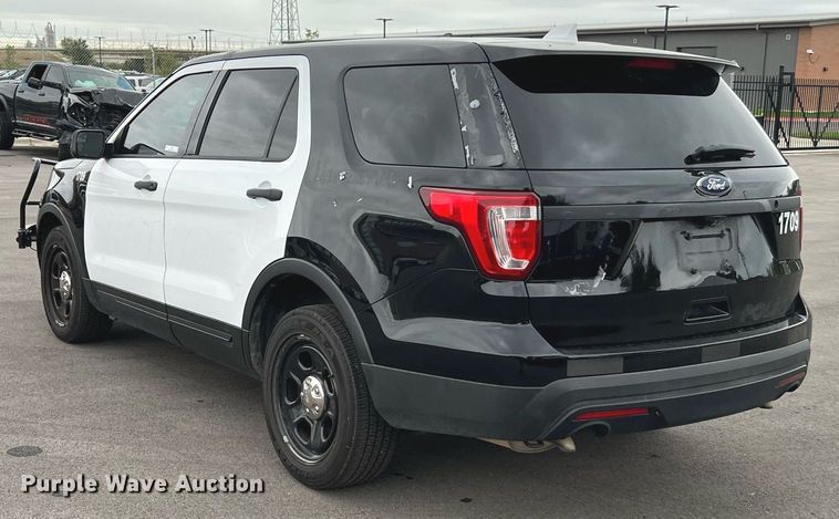 image for item LU9811 2017 Ford Explorer Police Interceptor  SUV