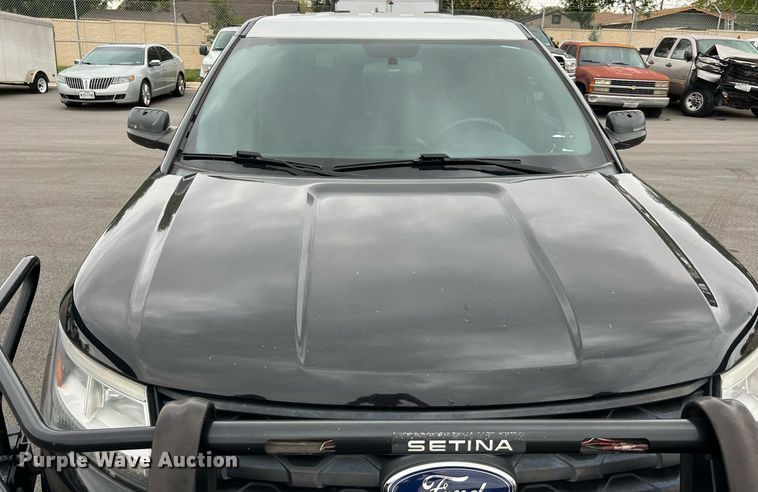 image for item LU9811 2017 Ford Explorer Police Interceptor  SUV