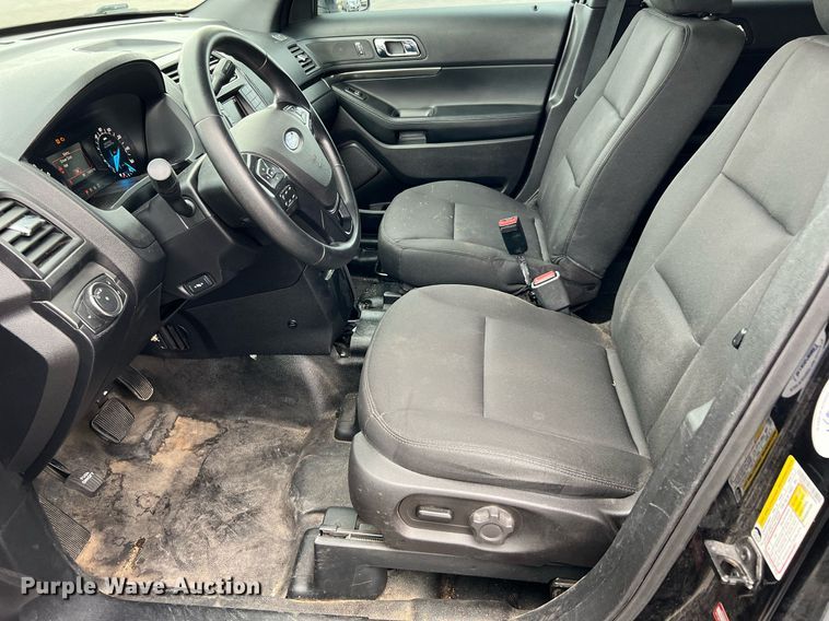 image for item LU9811 2017 Ford Explorer Police Interceptor  SUV