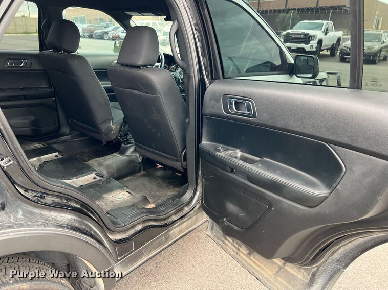 image for item LU9811 2017 Ford Explorer Police Interceptor  SUV