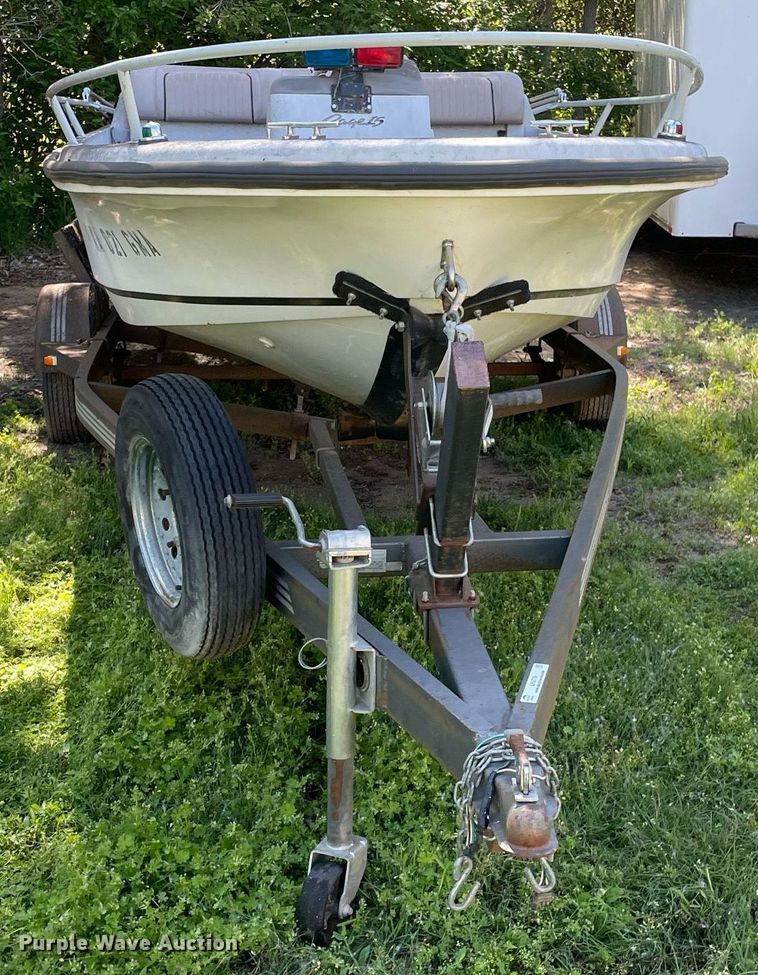 image for item LY9779 Boston Whaler Rage 15  boat