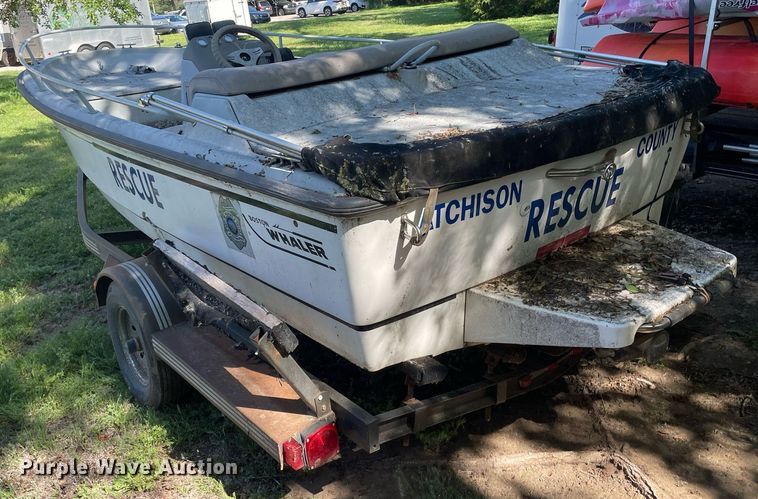 image for item LY9779 Boston Whaler Rage 15  boat