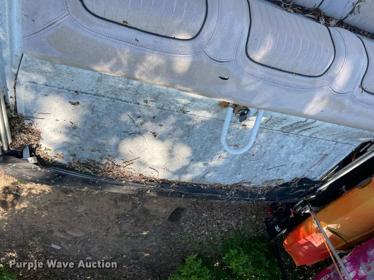 image for item LY9779 Boston Whaler Rage 15  boat