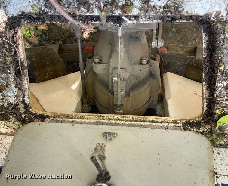 image for item LY9779 Boston Whaler Rage 15  boat