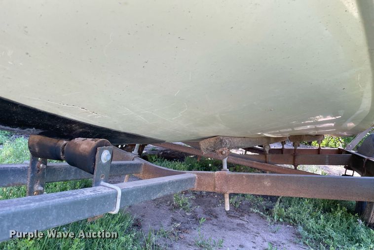 image for item LY9779 Boston Whaler Rage 15  boat