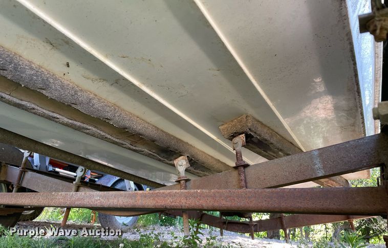 image for item LY9779 Boston Whaler Rage 15  boat