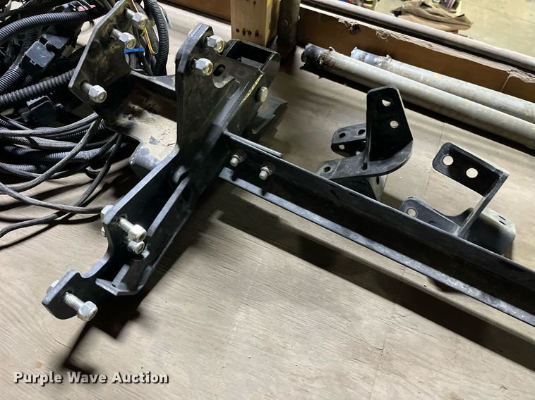 image for item MG9512 Western MVP3  Western MVP3 V snow plow