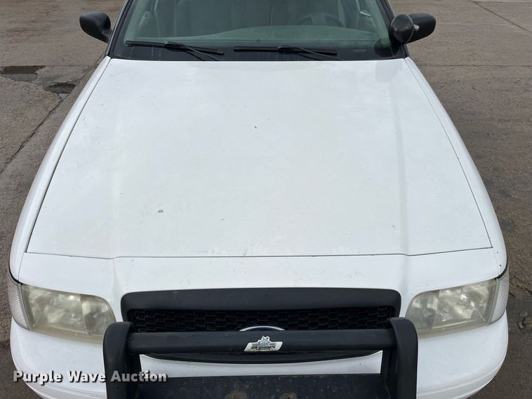 image for item MG9513 2009 Ford Crown Victoria Police Interceptor