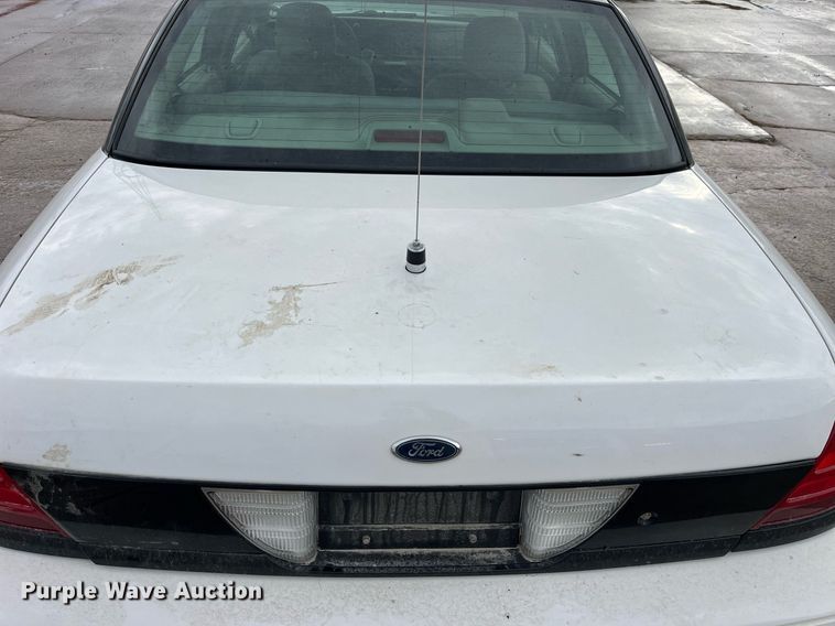 image for item MG9513 2009 Ford Crown Victoria Police Interceptor