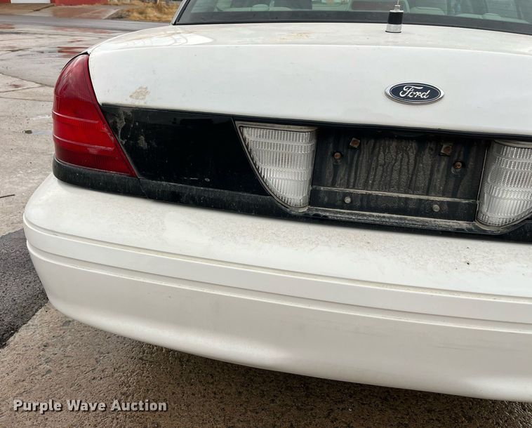 image for item MG9513 2009 Ford Crown Victoria Police Interceptor