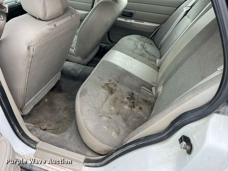 image for item MG9513 2009 Ford Crown Victoria Police Interceptor