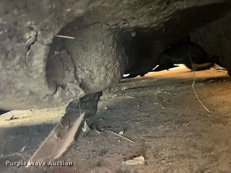 image for item MG9516 John Deere F725  lawn mower