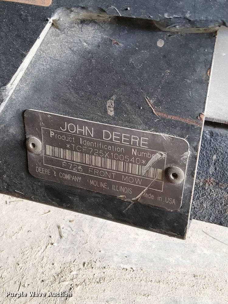 image for item MG9516 John Deere F725  lawn mower