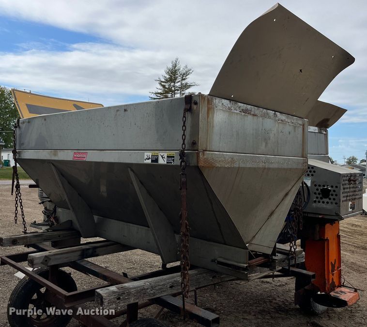 image for item MG9518 Henderson FSP SS 8  Spreader