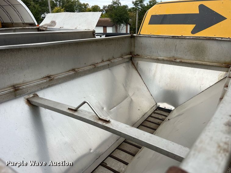 image for item MG9518 Henderson FSP SS 8  Spreader