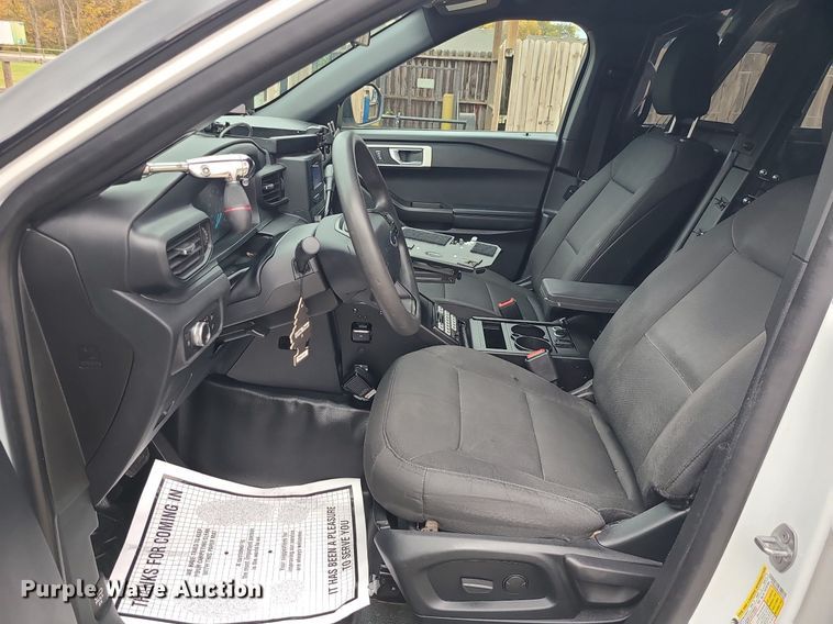 image for item MJ9463 2020 Ford Explorer Police  SUV