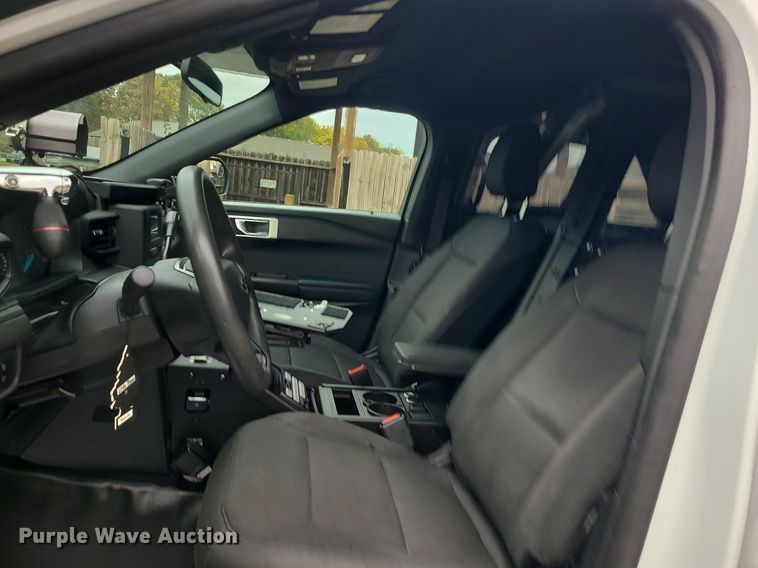 image for item MJ9463 2020 Ford Explorer Police  SUV