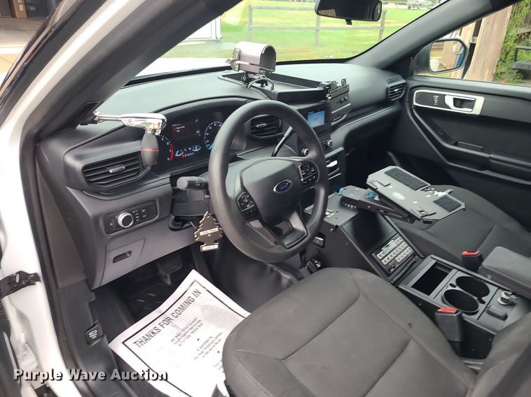 image for item MJ9463 2020 Ford Explorer Police  SUV