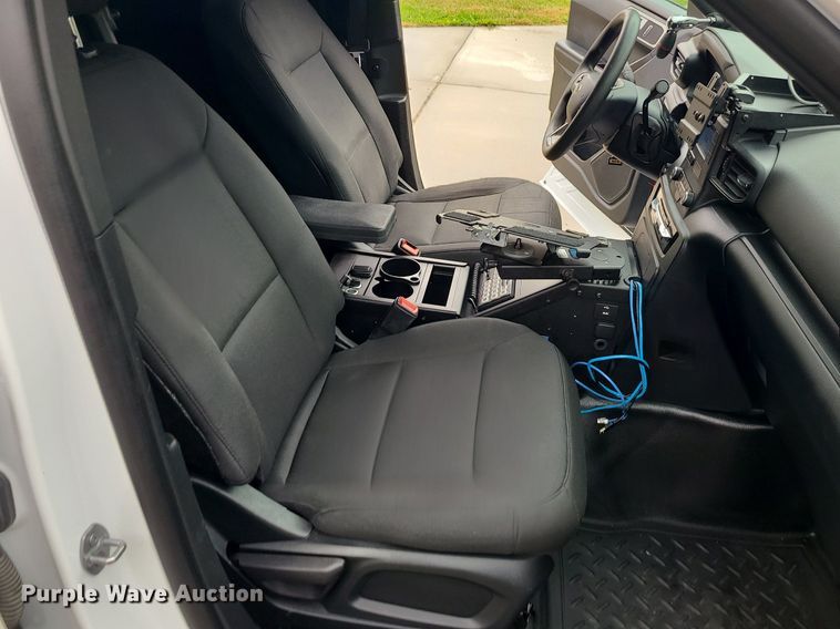 image for item MJ9463 2020 Ford Explorer Police  SUV