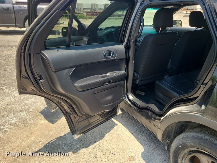 image for item MO9842 2016 Ford Explorer Police Interceptor SUV