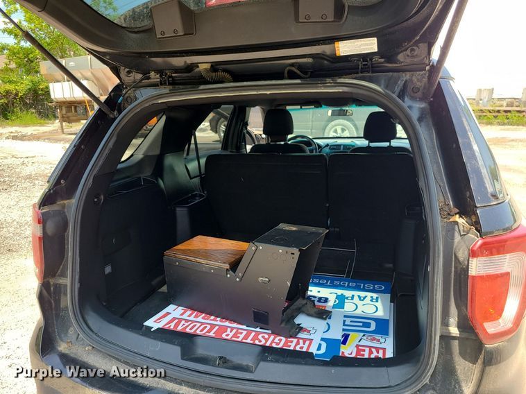 image for item MO9842 2016 Ford Explorer Police Interceptor SUV