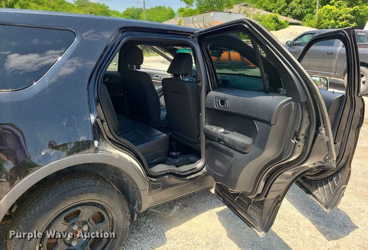 image for item MO9842 2016 Ford Explorer Police Interceptor SUV